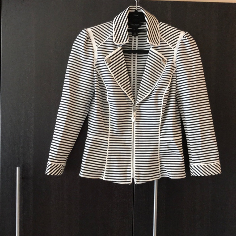 White House Black Market blazer 6